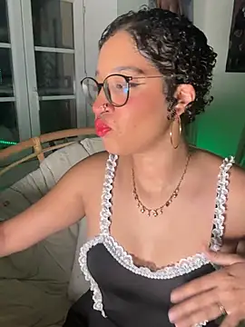 Snapshot of Lauyako chatting on 26, 7, 2026 Lauyako online show from 26, 7, 2026