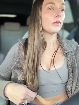 lunagirl13 online show from 10, 11, 2025