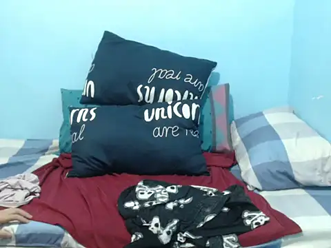 stacie iris online show from 5, 4, 2026