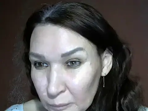 Snapshot of PrettyAndWild chatting on 2, 2, 2025 PrettyAndWild online show from 2, 2, 2025