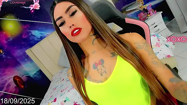 Nella Dolls online show from 18, 9, 2025