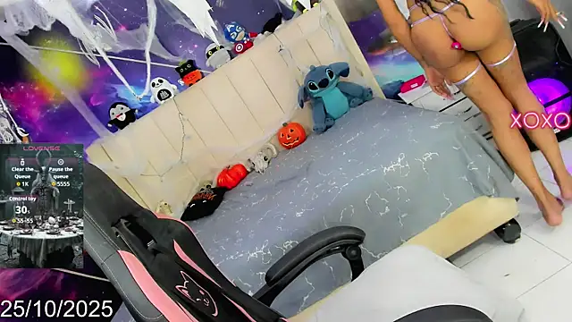 Nella Dolls online show from 25, 10, 2025