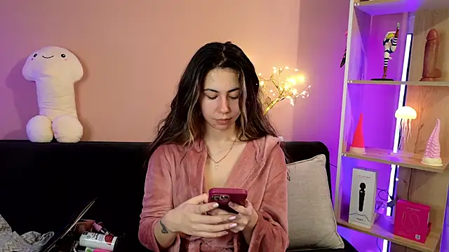 lilly sweett online show from 21, 4, 2026