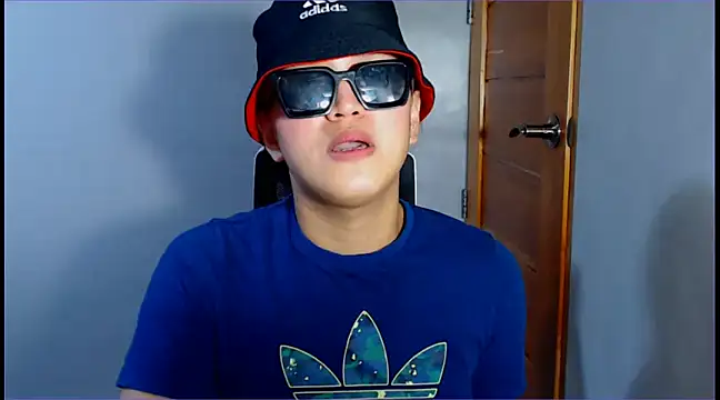 Snapshot of WONDERWOMAN2023 chatting on 14, 1, 2025 WONDERWOMAN2023 online show from 14, 1, 2025