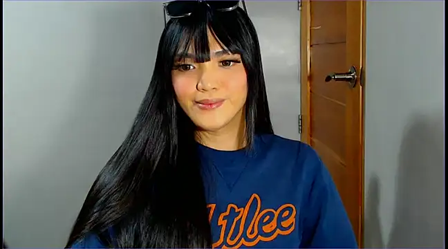 Snapshot of WONDERWOMAN2023 chatting on 23, 3, 2025 WONDERWOMAN2023 online show from 23, 3, 2025