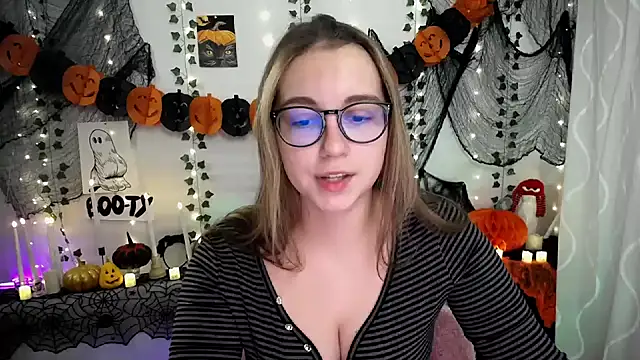 SweetPrincess  online show from 3, 11, 2025