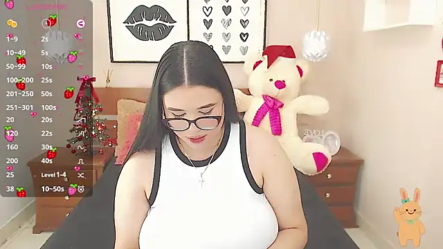 Snapshot of miss_linda_ chatting on 24, 12, 2024 miss linda online show from 24, 12, 2024