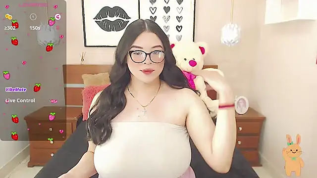 Snapshot of miss_linda_ chatting on 9, 1, 2025 miss linda online show from 9, 1, 2025