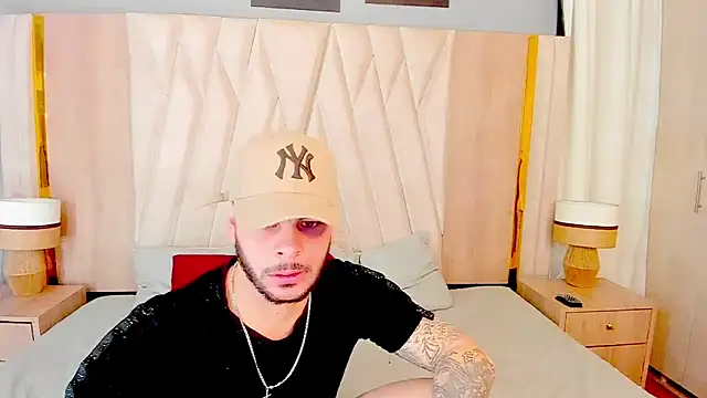 hottstuffx69 online show from 4, 11, 2025