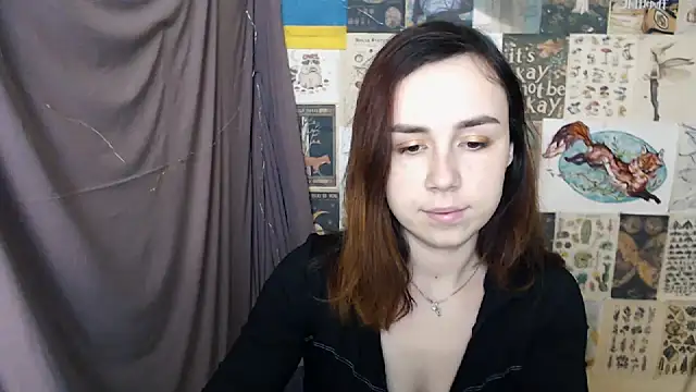 Snapshot of VeryVeryVeryShy_ chatting on 19, 12, 2024 VeryVeryVeryShy online show from 19, 12, 2024