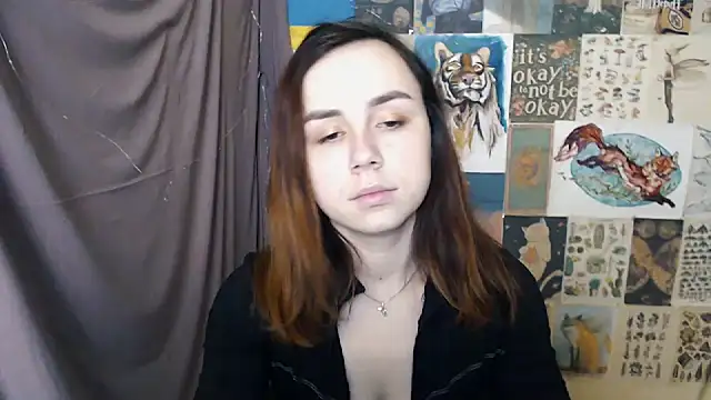 Snapshot of VeryVeryVeryShy_ chatting on 19, 12, 2024 VeryVeryVeryShy online show from 19, 12, 2024