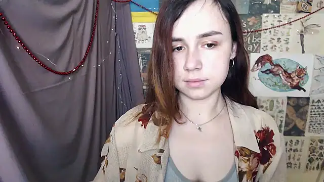 Snapshot of VeryVeryVeryShy_ chatting on 21, 12, 2024 VeryVeryVeryShy online show from 21, 12, 2024