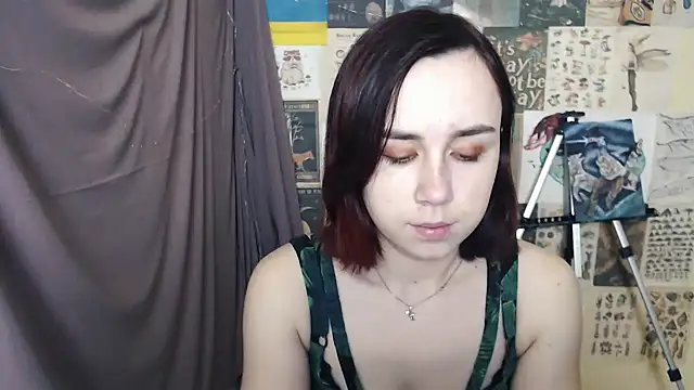 Snapshot of VeryVeryVeryShy_ chatting on 7, 1, 2025 VeryVeryVeryShy online show from 7, 1, 2025