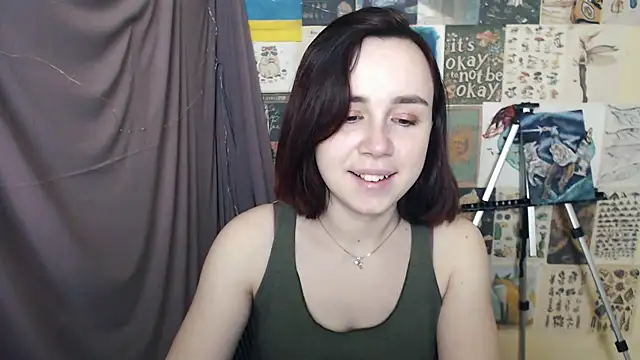 Snapshot of VeryVeryVeryShy_ chatting on 13, 1, 2025 VeryVeryVeryShy online show from 13, 1, 2025