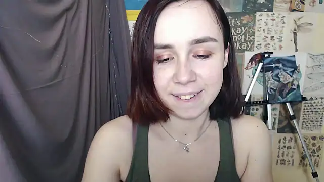 Snapshot of VeryVeryVeryShy_ chatting on 13, 1, 2025 VeryVeryVeryShy online show from 13, 1, 2025