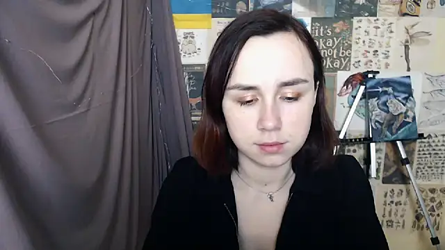 Snapshot of VeryVeryVeryShy_ chatting on 24, 1, 2025 VeryVeryVeryShy online show from 24, 1, 2025