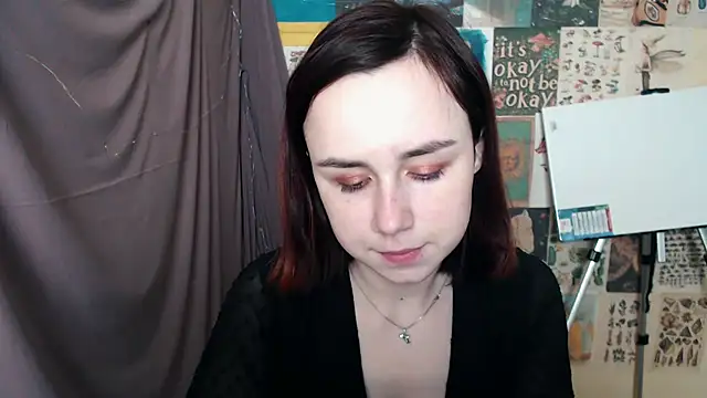 Snapshot of VeryVeryVeryShy_ chatting on 29, 1, 2025 VeryVeryVeryShy online show from 29, 1, 2025