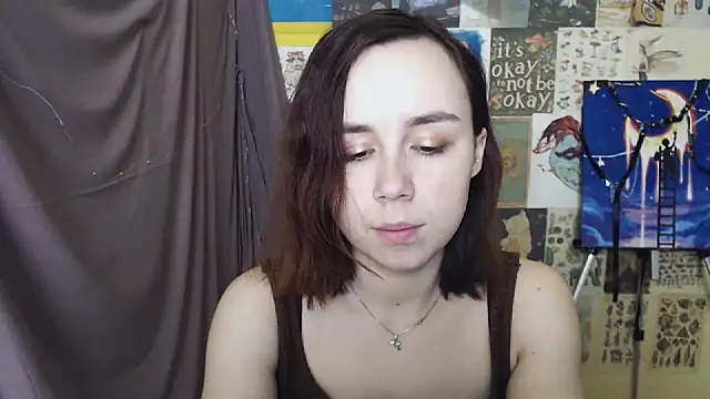Snapshot of VeryVeryVeryShy_ chatting on 26, 2, 2025 VeryVeryVeryShy online show from 26, 2, 2025