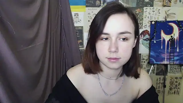Snapshot of VeryVeryVeryShy_ chatting on 11, 3, 2025 VeryVeryVeryShy online show from 11, 3, 2025