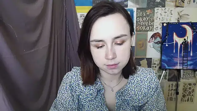 Snapshot of VeryVeryVeryShy_ chatting on 19, 3, 2025 VeryVeryVeryShy online show from 19, 3, 2025