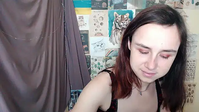 Snapshot of VeryVeryVeryShy_ chatting on 23, 9, 2025 VeryVeryVeryShy online show from 23, 9, 2025