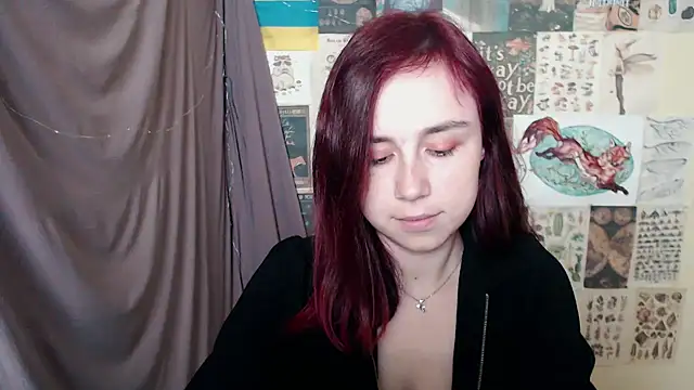 Snapshot of VeryVeryVeryShy_ chatting on 24, 9, 2025 VeryVeryVeryShy online show from 24, 9, 2025