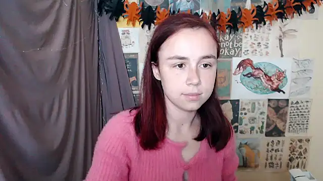 Snapshot of VeryVeryVeryShy_ chatting on 2, 10, 2025 VeryVeryVeryShy online show from 2, 10, 2025