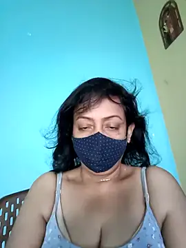 Snapshot of love_suman chatting on 27, 4, 2026 love suman online show from 27, 4, 2026