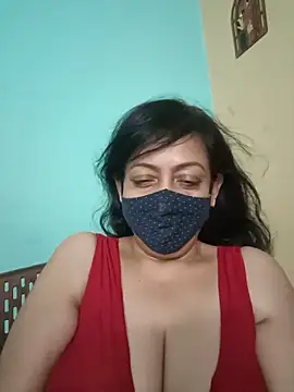 Snapshot of love_suman chatting on 11, 5, 2026 love suman online show from 11, 5, 2026