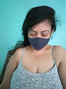 Snapshot of love_suman chatting on 25, 5, 2026 love suman online show from 25, 5, 2026