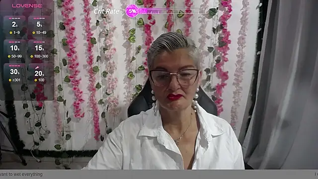 Snapshot of bety-cum2 chatting on 20, 1, 2025 bety-cum2 online show from 20, 1, 2025