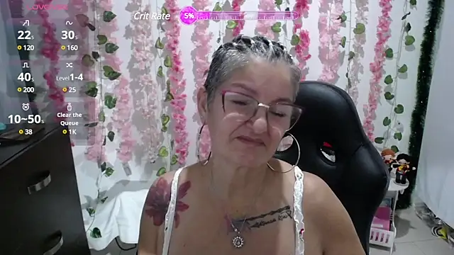 Snapshot of bety-cum2 chatting on 12, 3, 2025 bety-cum2 online show from 12, 3, 2025