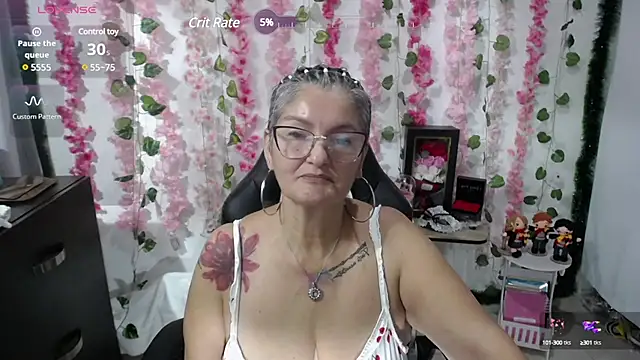 Snapshot of bety-cum2 chatting on 12, 3, 2025 bety-cum2 online show from 12, 3, 2025