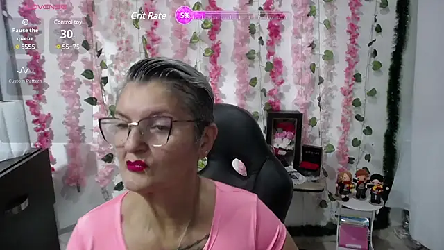 Snapshot of bety-cum2 chatting on 14, 3, 2025 bety-cum2 online show from 14, 3, 2025