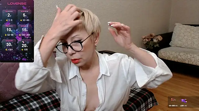 HotEva47 online show from 9, 2, 2025