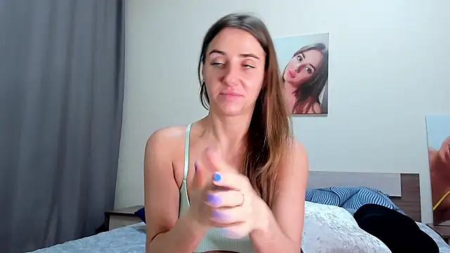 Snapshot of Squishy_Goddess chatting on 8, 1, 2025 Squishy Goddess online show from 8, 1, 2025