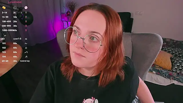 Snapshot of Alice_CutePerv chatting on 14, 12, 2024 Alice CutePerv online show from 14, 12, 2024