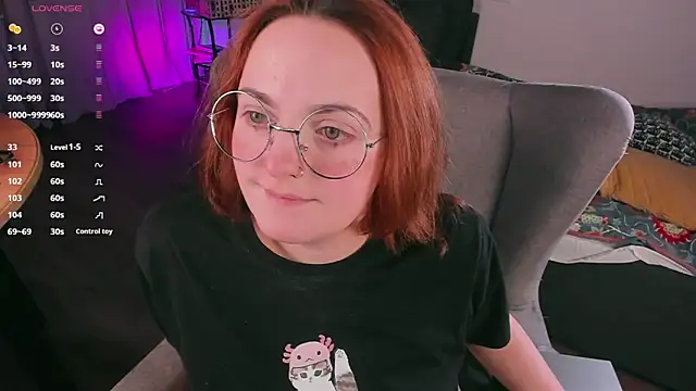 Snapshot of Alice_CutePerv chatting on 15, 12, 2024 Alice CutePerv online show from 15, 12, 2024