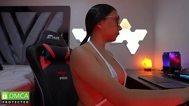 Dubois Amy online show from 5, 12, 2024