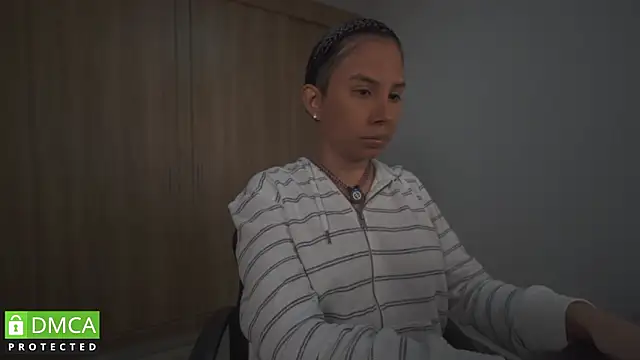 Dubois Amy online show from 6, 2, 2026