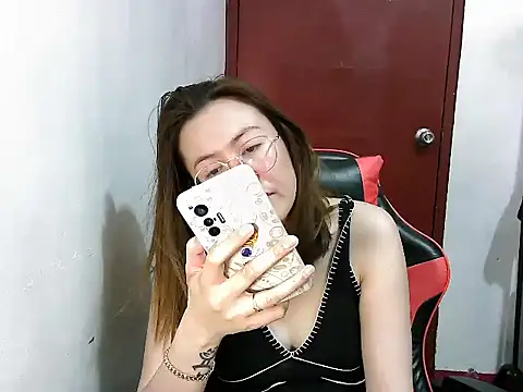 Snapshot of crizzybel chatting on 19, 1, 2025 crizzybel online show from 19, 1, 2025