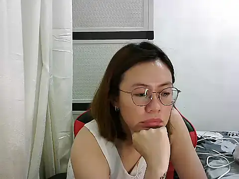 Snapshot of crizzybel chatting on 7, 3, 2025 crizzybel online show from 7, 3, 2025