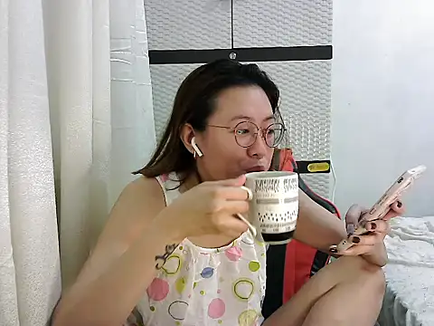 Snapshot of crizzybel chatting on 22, 3, 2025 crizzybel online show from 22, 3, 2025