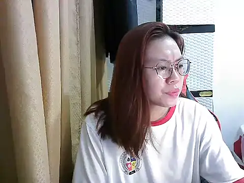 Snapshot of crizzybel chatting on 24, 9, 2025 crizzybel online show from 24, 9, 2025