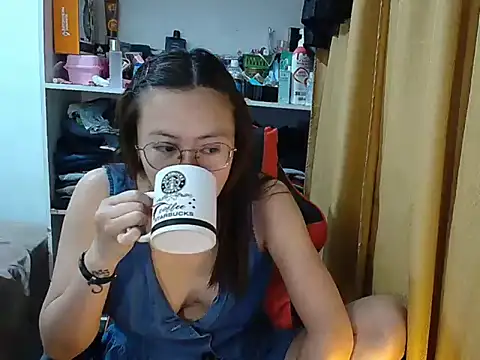 Snapshot of crizzybel chatting on 15, 1, 2026 crizzybel online show from 15, 1, 2026