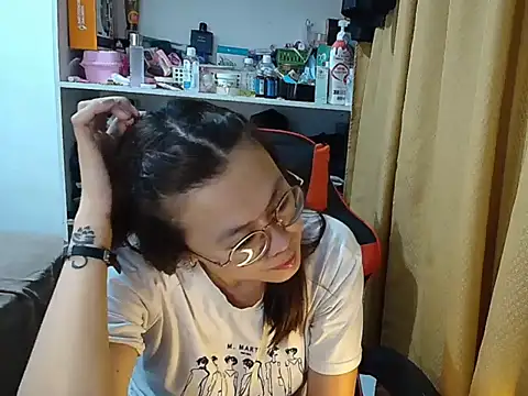 Snapshot of crizzybel chatting on 15, 1, 2026 crizzybel online show from 15, 1, 2026