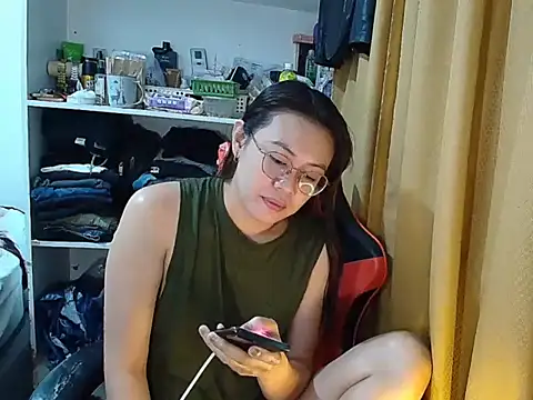 Snapshot of crizzybel chatting on 28, 2, 2026 crizzybel online show from 28, 2, 2026