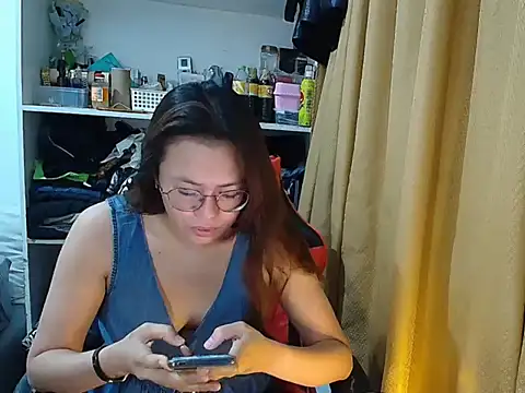 Snapshot of crizzybel chatting on 31, 3, 2026 crizzybel online show from 31, 3, 2026