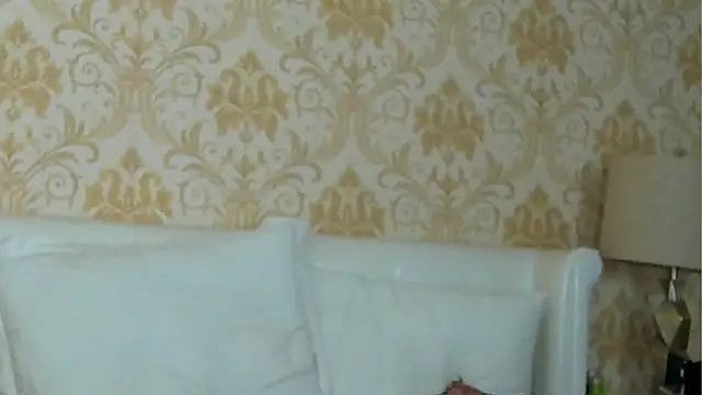 GiannaElliss online show from 7, 2, 2025