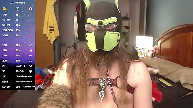 kinkywolf429 online show from 23, 2, 2026